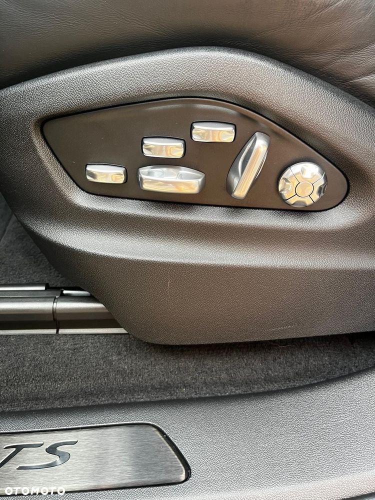 Porsche Cayenne Coupe GTS - 14