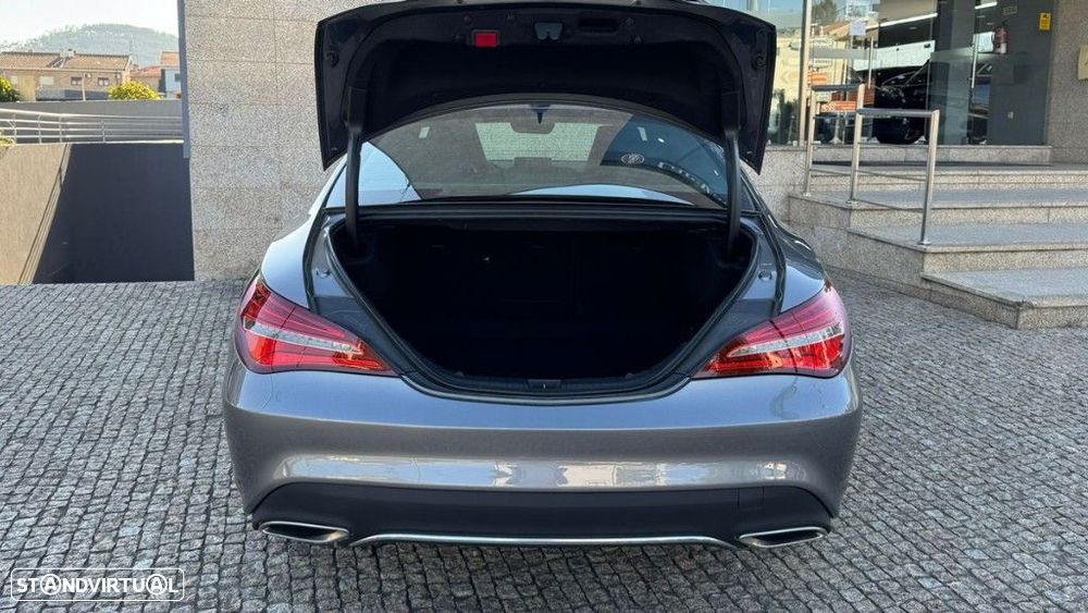 Mercedes-Benz CLA 180 - 8