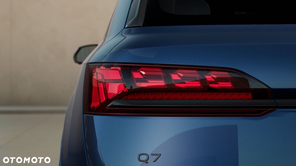 Audi Q7 - 11