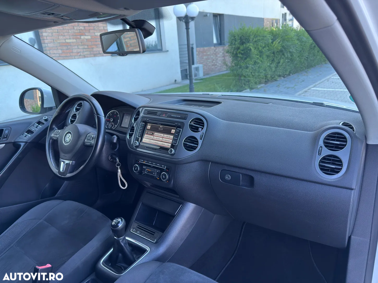 Volkswagen Tiguan - 10