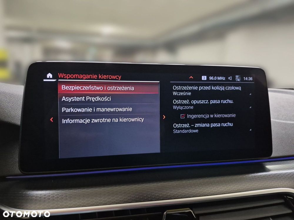 BMW Seria 5 530d xDrive mHEV M Sport sport - 33