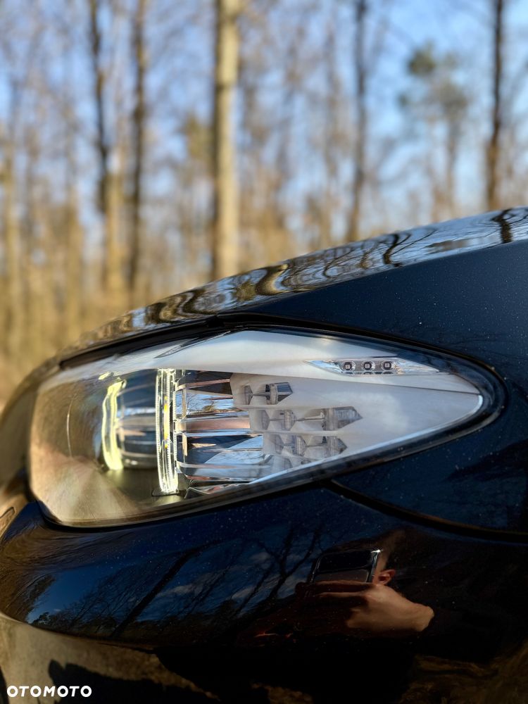 BMW Seria 5 535i xDrive Sport-Aut - 10