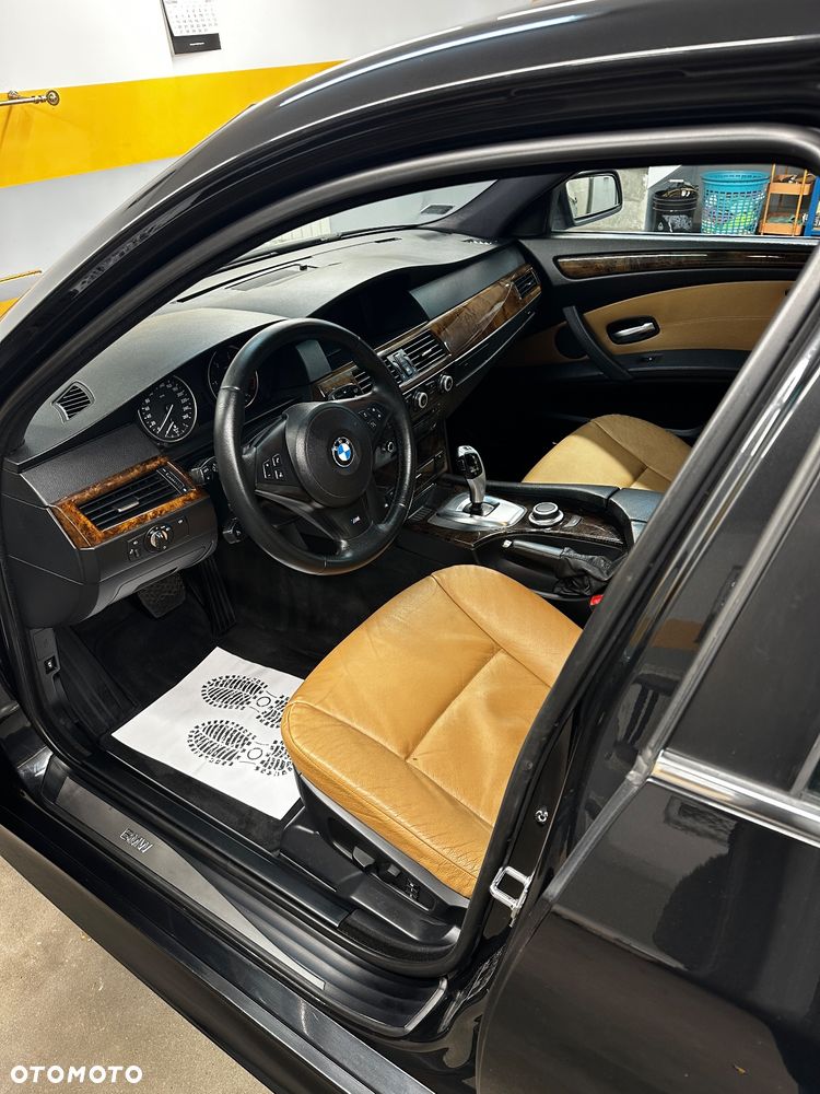 BMW Seria 5 535d Sport-Aut - 13