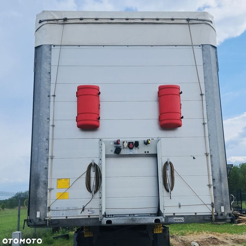 Schmitz Cargobull STD - 6