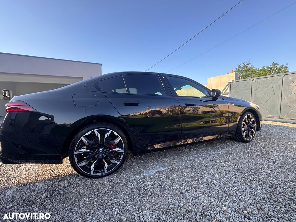 BMW Seria 5 540d xDrive Aut. - 7