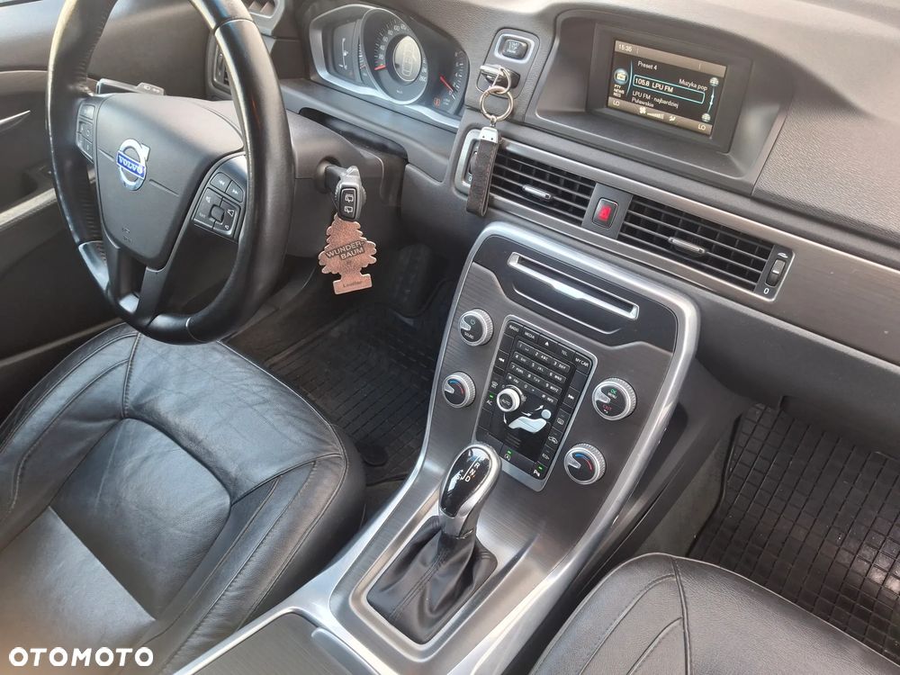 Volvo V70 T5 Powershift Summum - 21