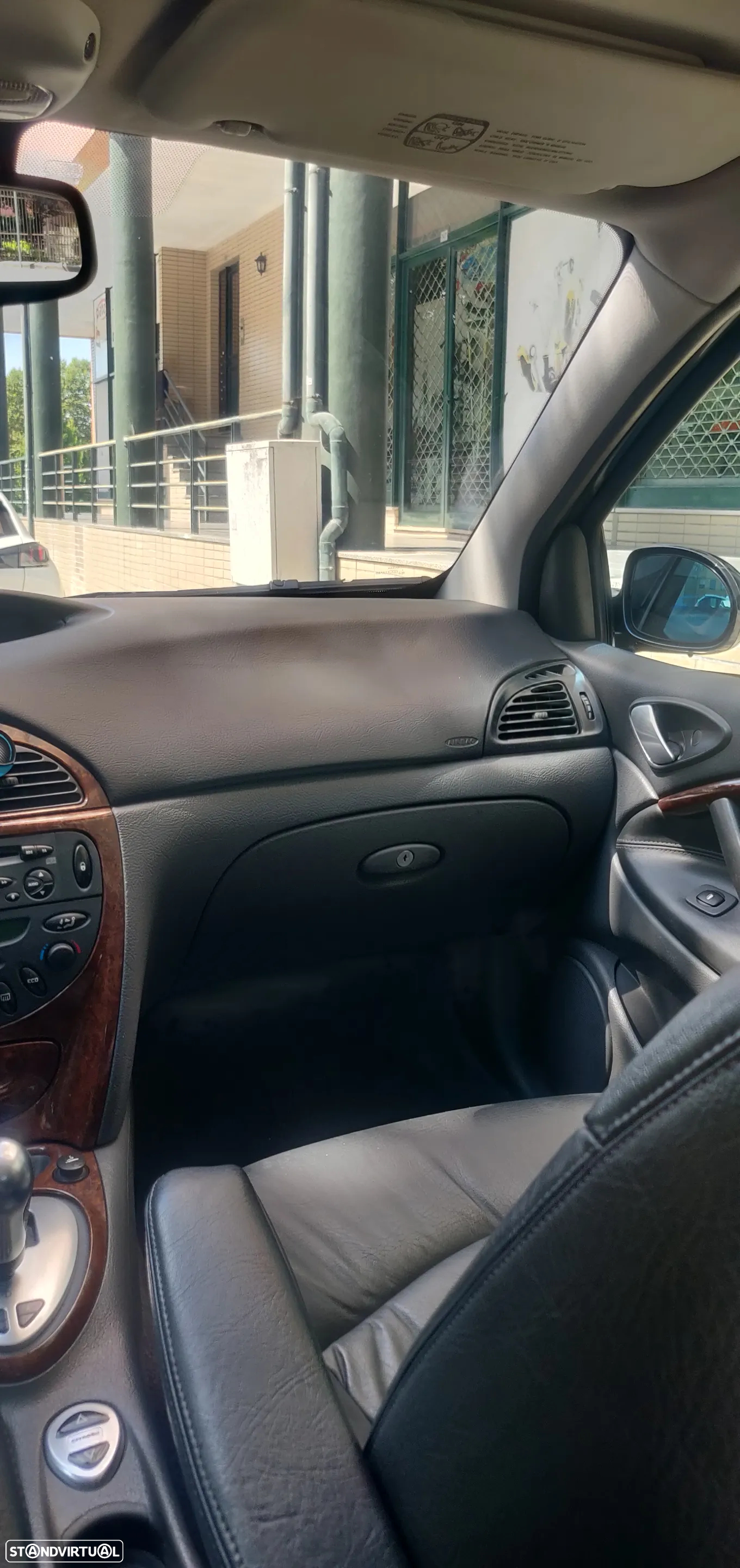 Citroën C5 2.0 HDi SX Auto-Adaptativa - 5