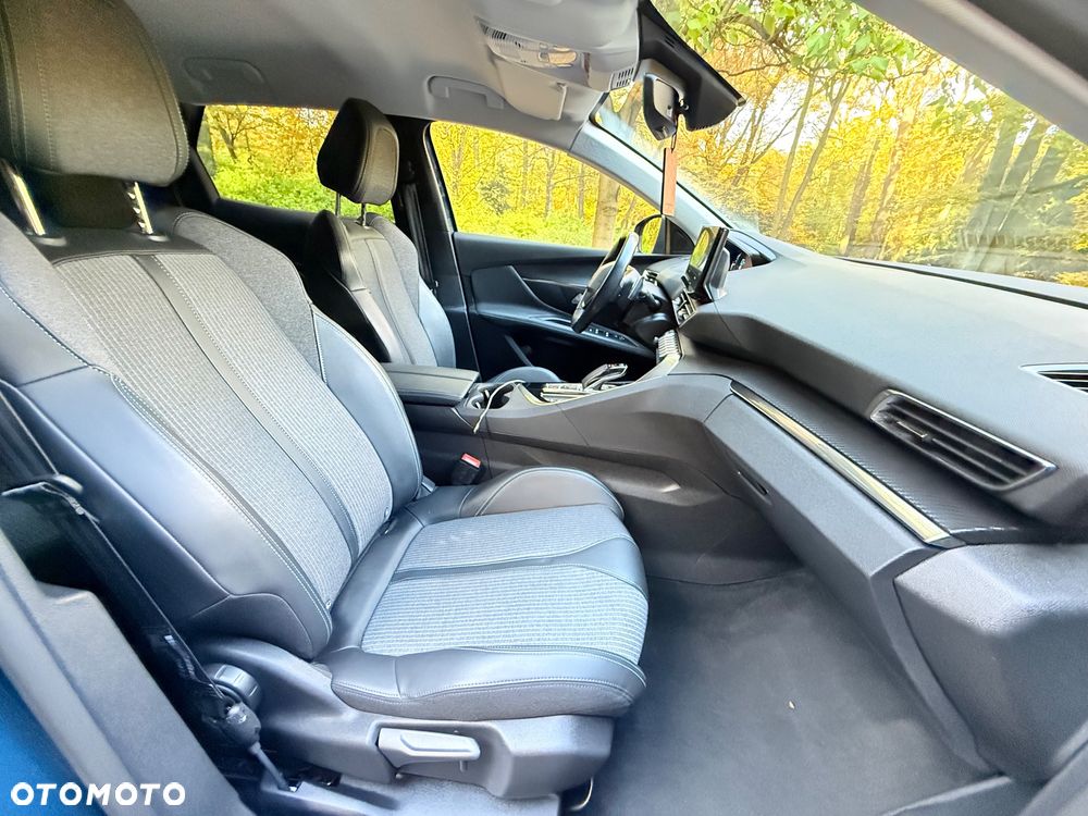 Peugeot 3008 1.6 PureTech Hybrid PHEV Allure Pack S&S EAT8 - 16