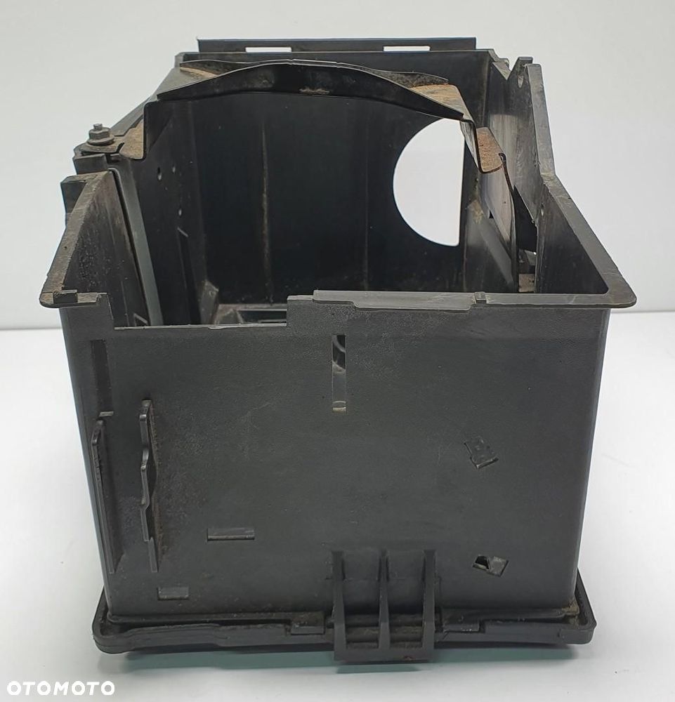 PODSTAWA AKUMULATORA VOLVO C70 II 3M51-10723-BU 30667941 - 2
