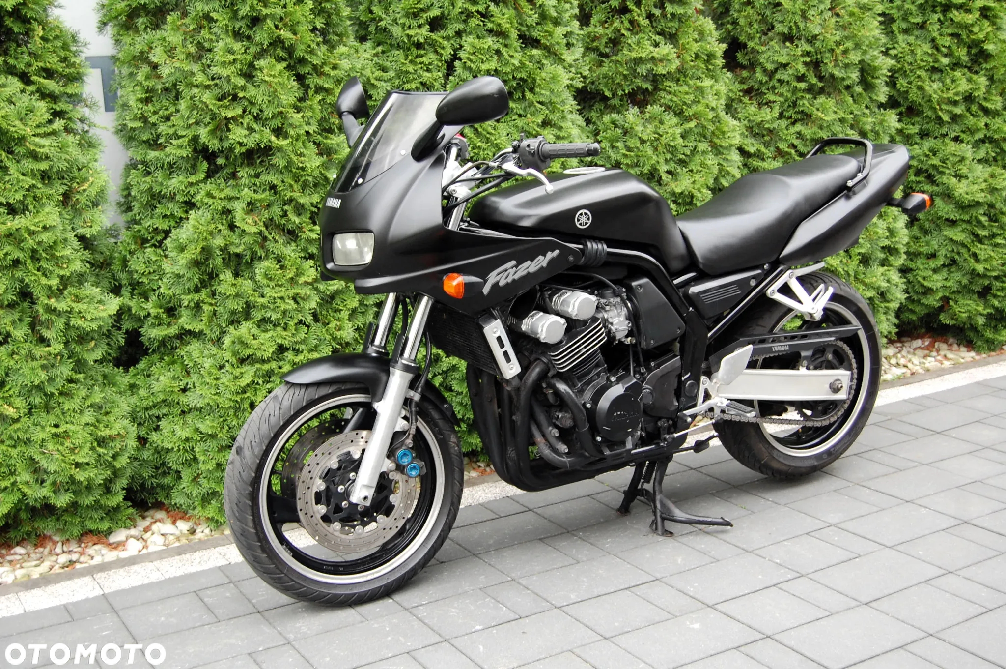 Yamaha FZS - 4