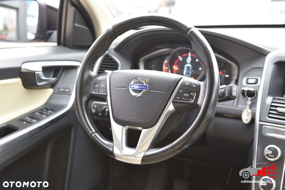 Volvo XC 60 - 22