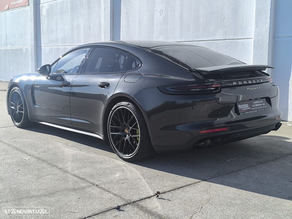 Porsche Panamera 4 E-Hybrid Executive - 4