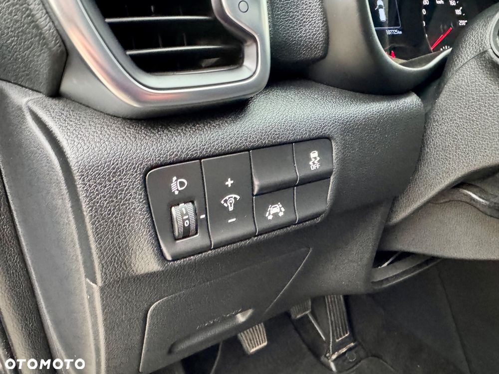 Kia Sportage 1.7 CRDI Business Line L 2WD - 18