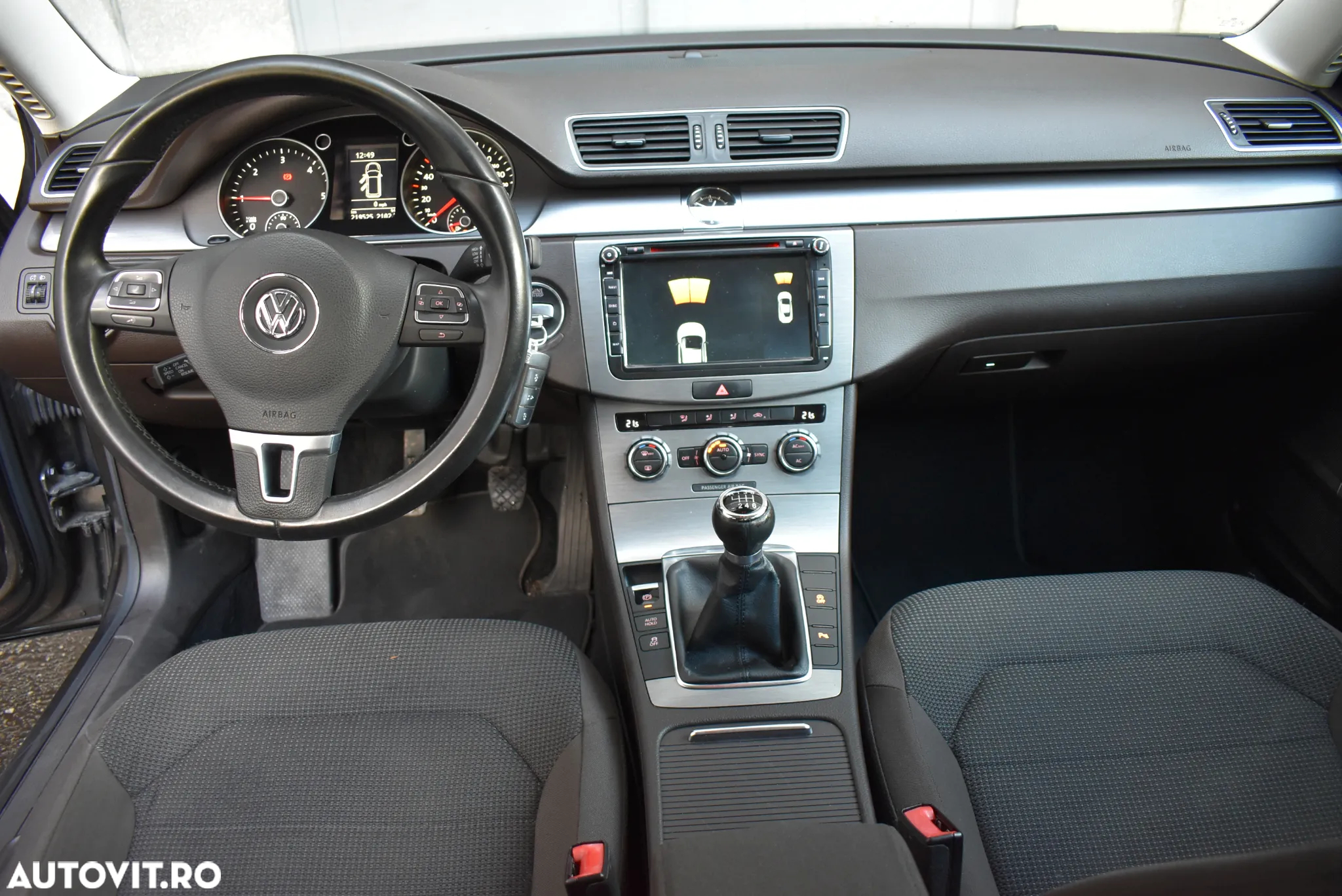 Volkswagen Passat Variant 1.6 TDI BlueMotion Technology Highline - 5