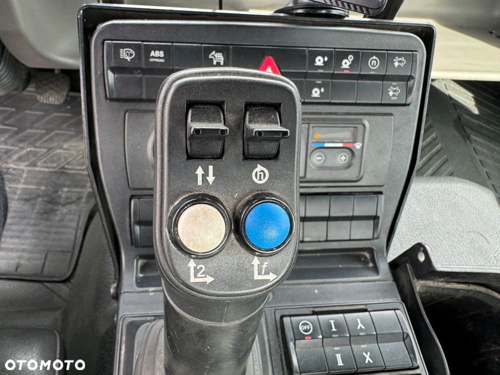 Mercedes-Benz UNIMOG U430 4X4 WYWROTKA TRÓJSTRONNA - 26