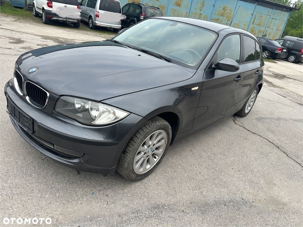 BMW Seria 1 - 1