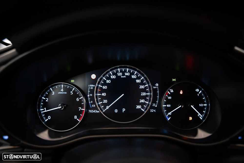 Mazda 3 Hatchback - 31