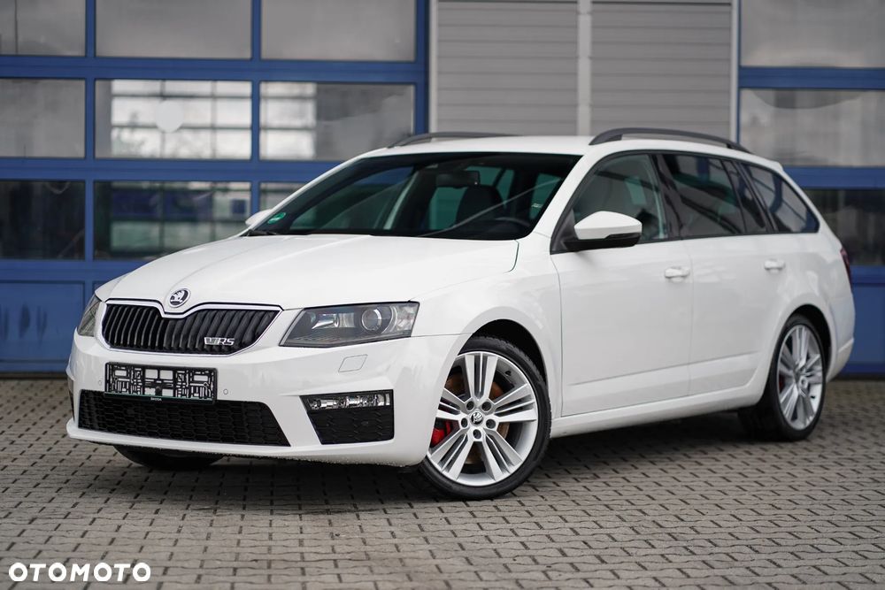 Skoda Octavia 2.0 TDI RS DSG - 1
