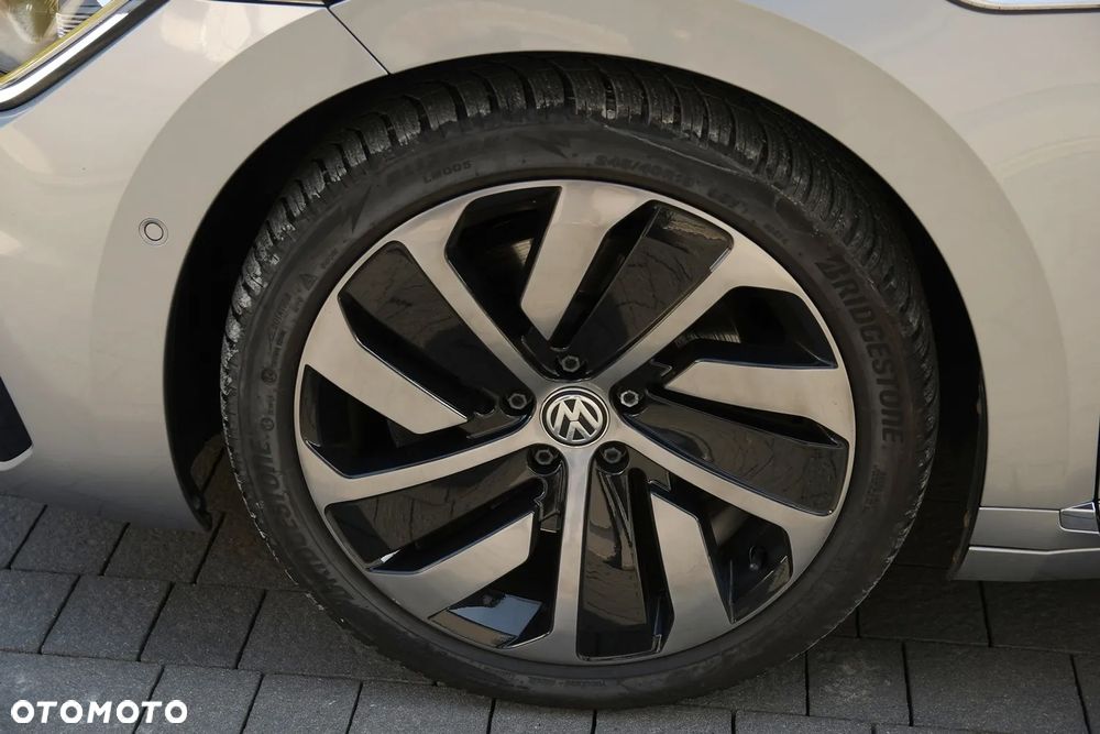Volkswagen Arteon 2.0 TSI 4Motion R-Line DSG - 16