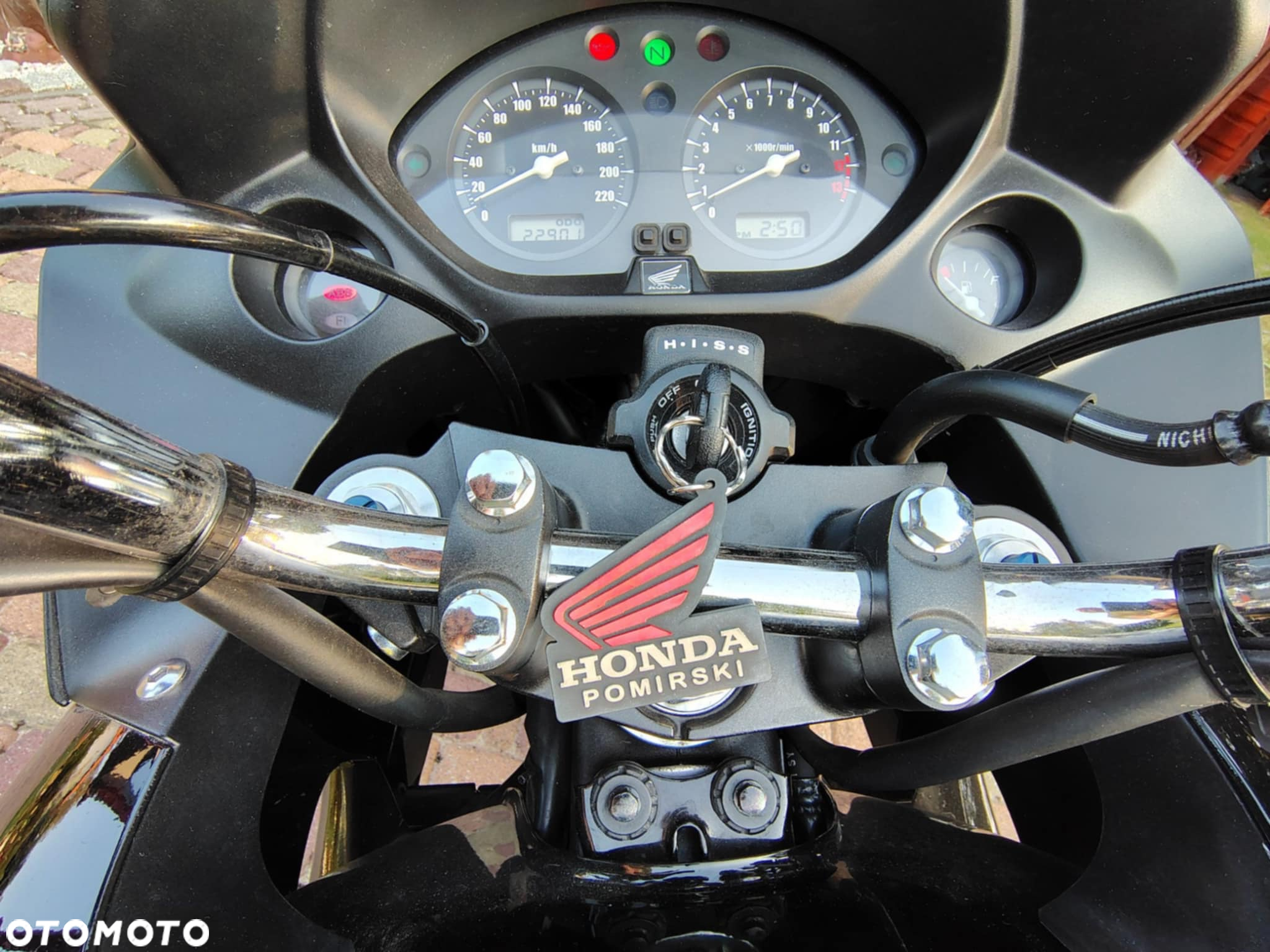 Honda CBF - 10