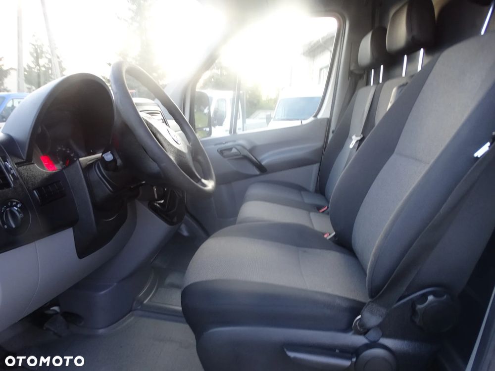 Volkswagen Crafter - 18