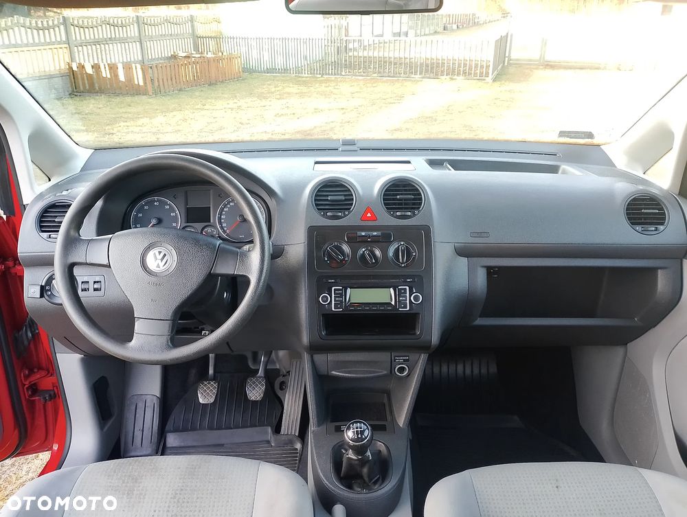 Volkswagen Caddy 1.6 Life (7-Si.) - 8