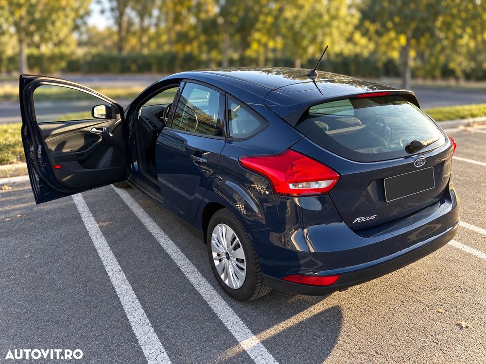 FORD Focus 2018 — imagine 5