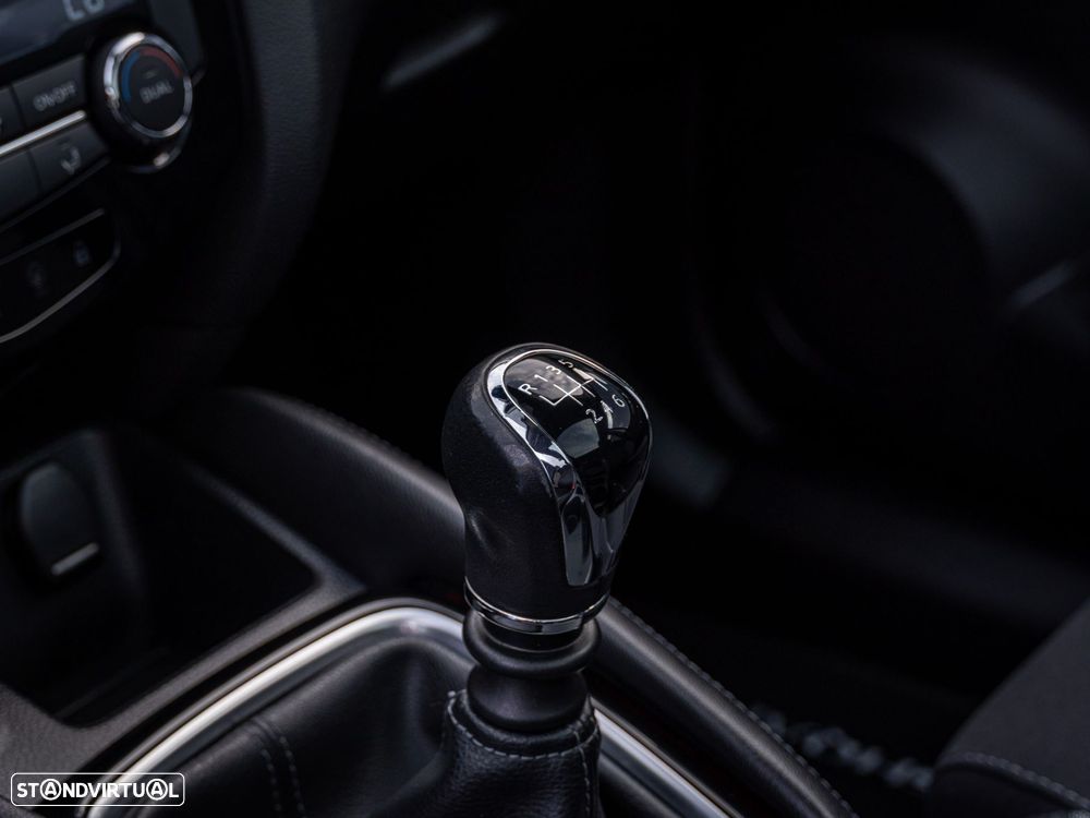 Nissan Qashqai 1.5 dCi Tekna - 18