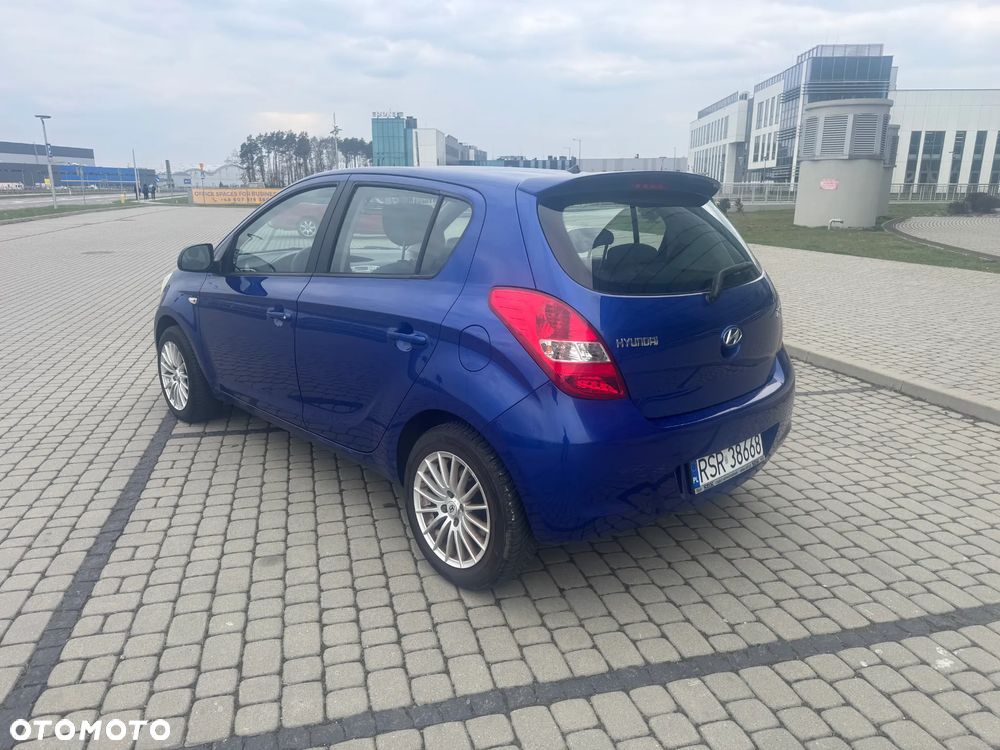 Hyundai i20 1.4 Comfort - 4