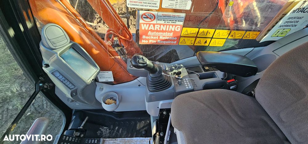 Hitachi ZX 250 LC -6  Excavator pe senile - 13