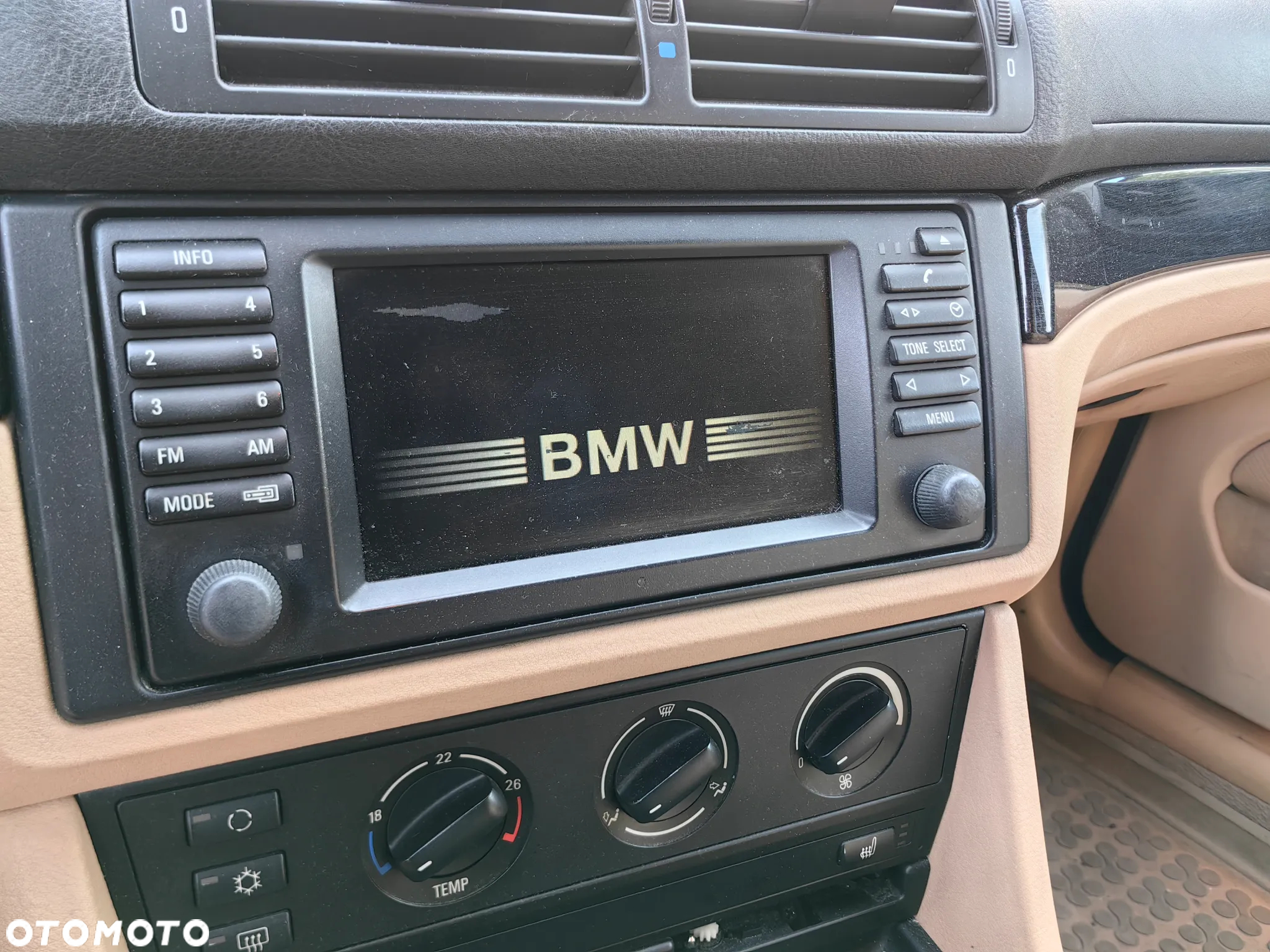 BMW Seria 5 520i Touring Edition Exclusive - 9
