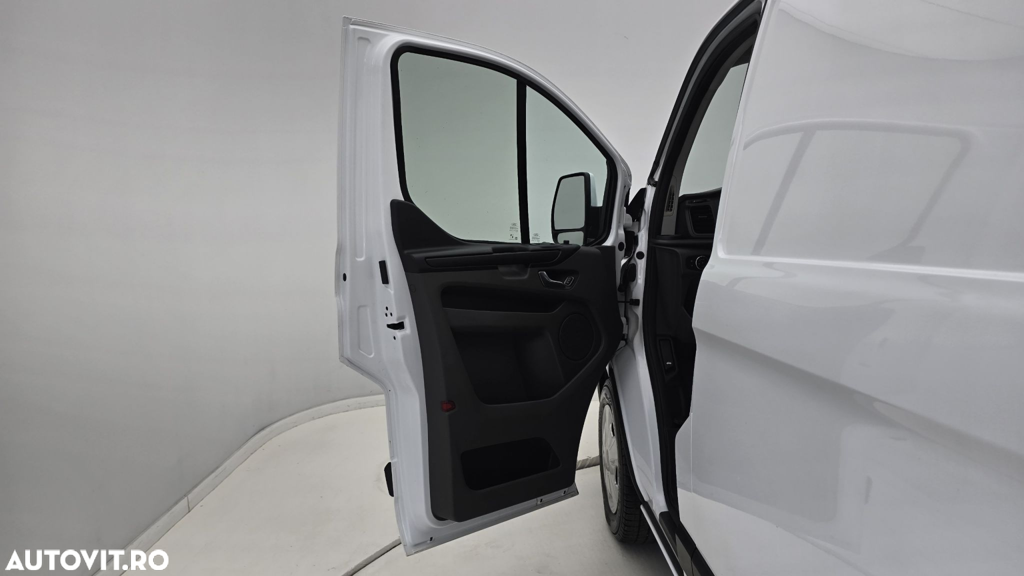Ford Transit Custom - 10