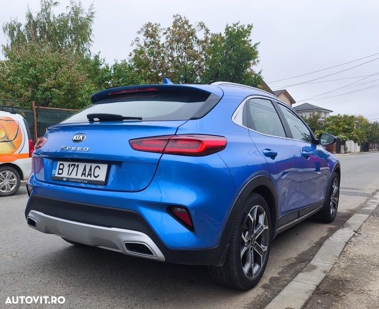 Kia XCeed - 4