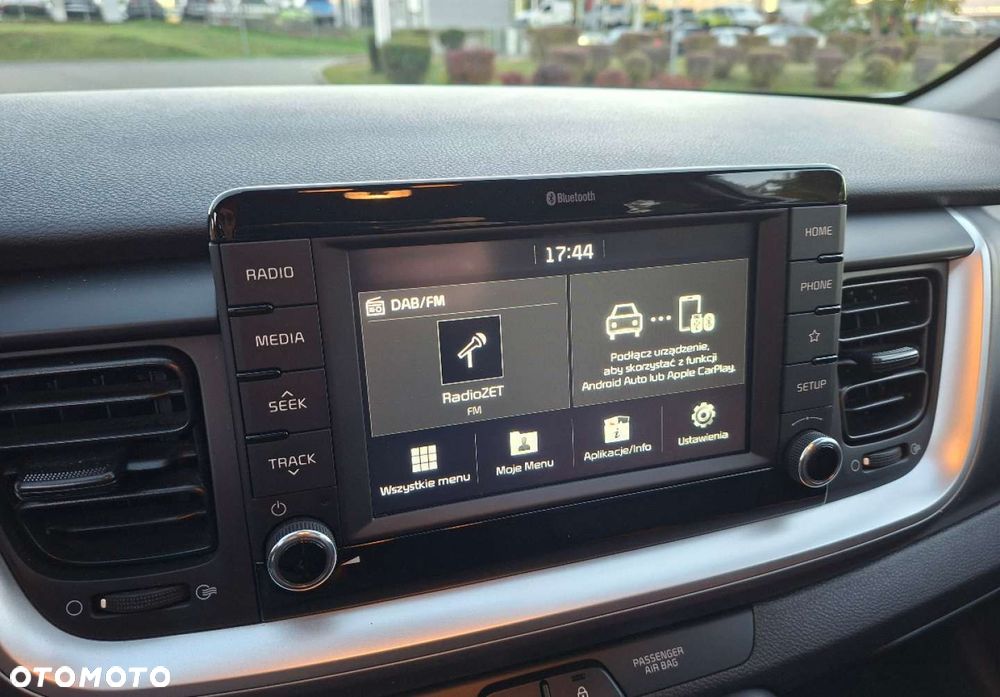 Kia Stonic - 32