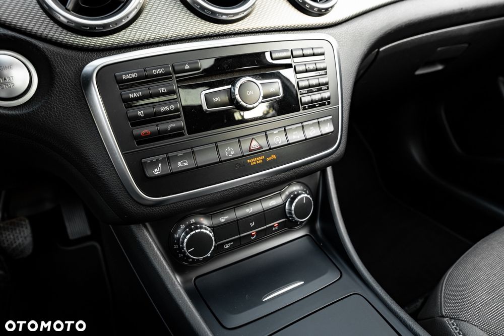 Mercedes-Benz GLA 250 4-Matic - 34