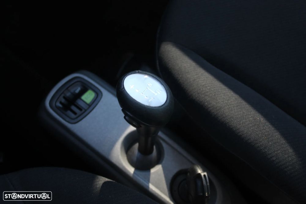 Smart ForTwo Coupé 1.0 mhd Pure 61 Softouch - 9