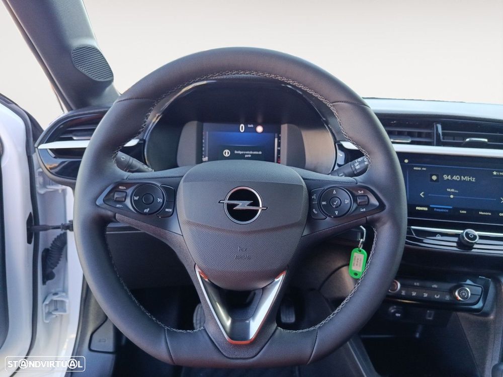 Opel Corsa 1.2 T GS - 12