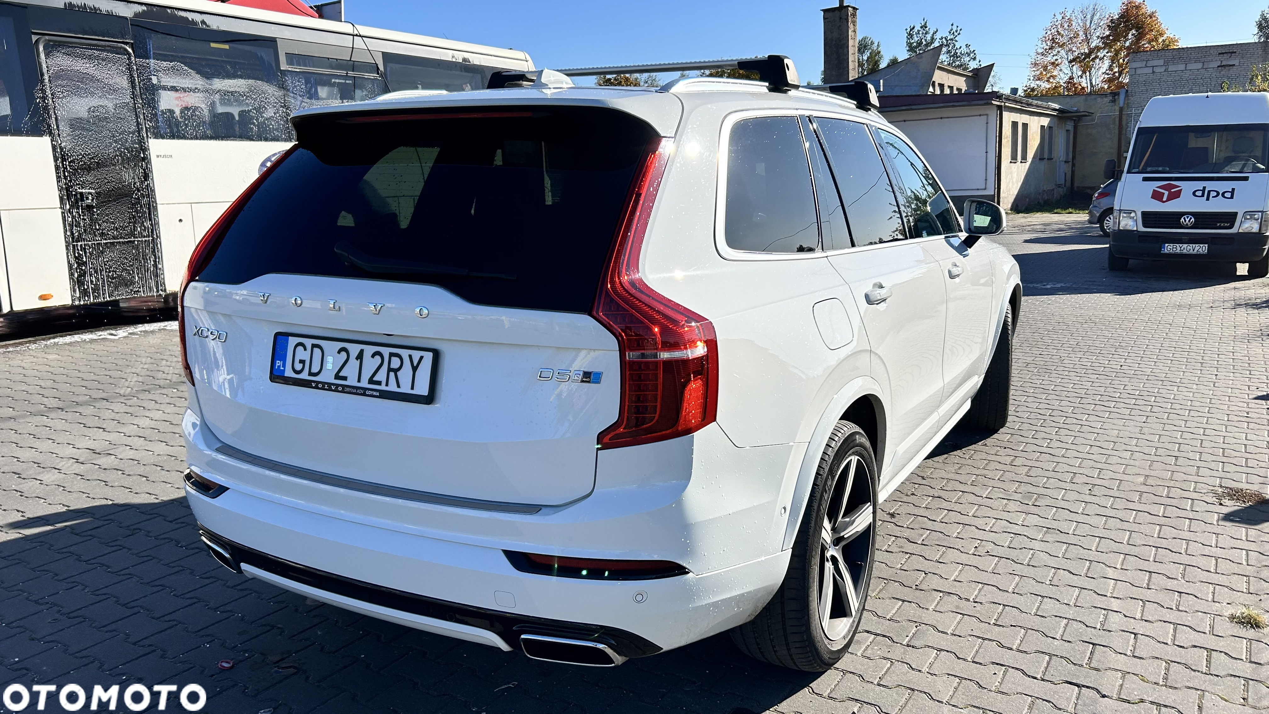 Volvo XC 90 D5 AWD R-Design 7os - 4
