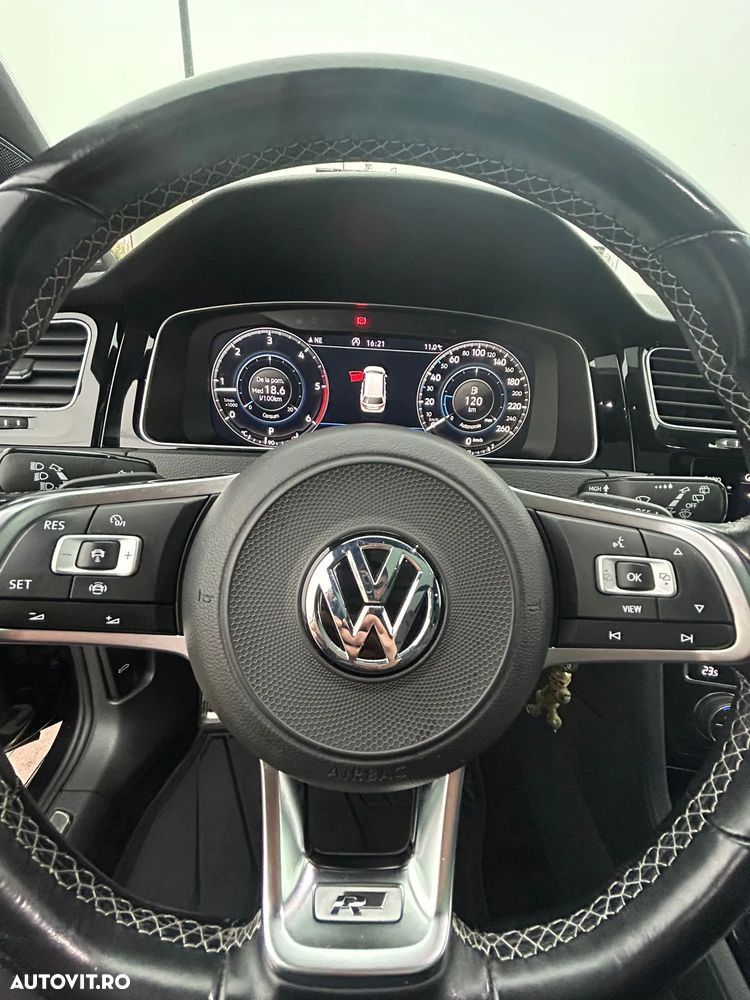 Volkswagen Golf 2.0 TDI 150CP DSG R-Line - 34