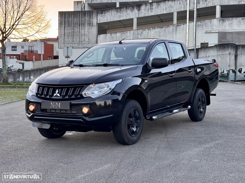 Mitsubishi L200 2.4 DI-D CD Invite 2WD - 18