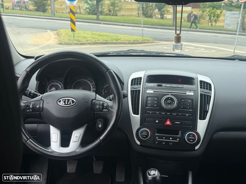 Kia Ceed SW 1.4 CVVT EX ISG - 9