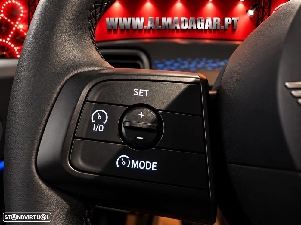 MINI 3 Portas Cooper C Essential - 20