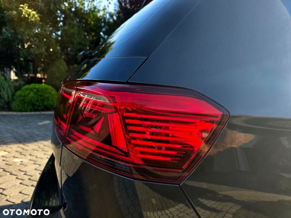 Volkswagen Passat Variant 1.5 TSI ACT mHEV Business Plus DSG - 39