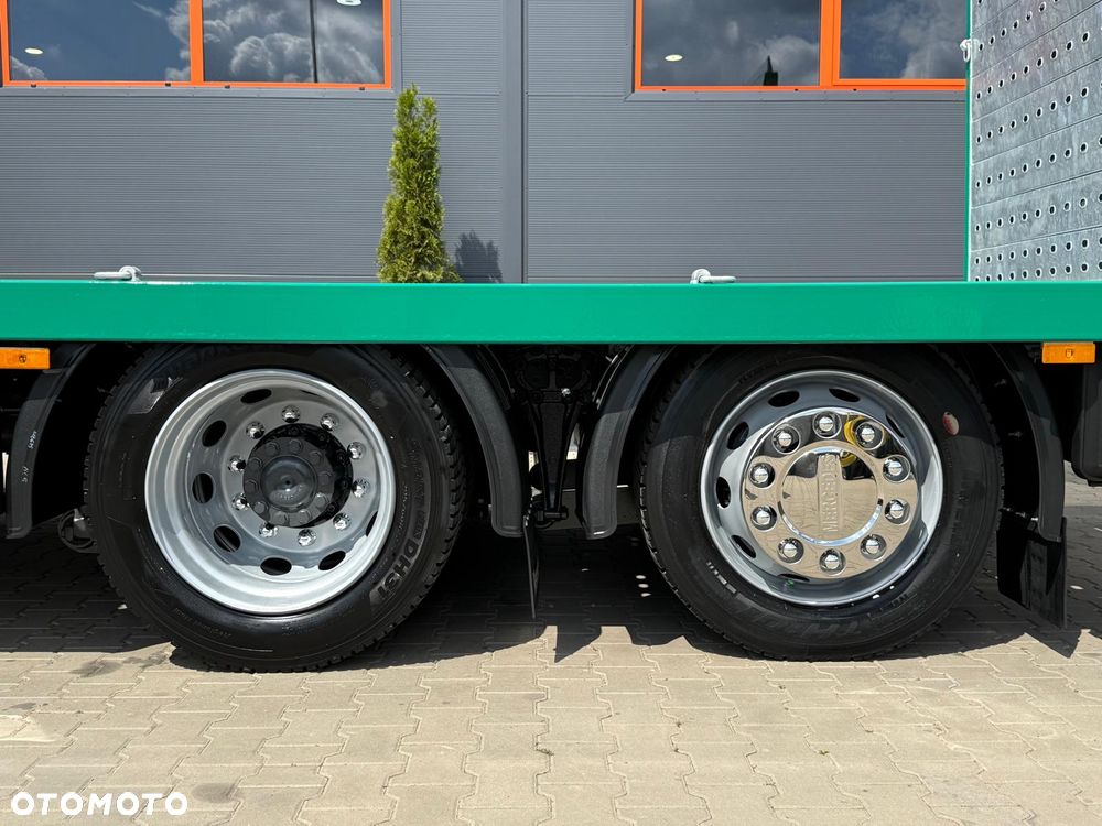 Mercedes-Benz Actros 2548 // laweta, pomoc drogowa, transport maszyn budowlanych, transport kontenerów, transport maszyn rolniczych ! Nowa zabudowa OCYNKOWANA ! MEGA podwozie !! - 24