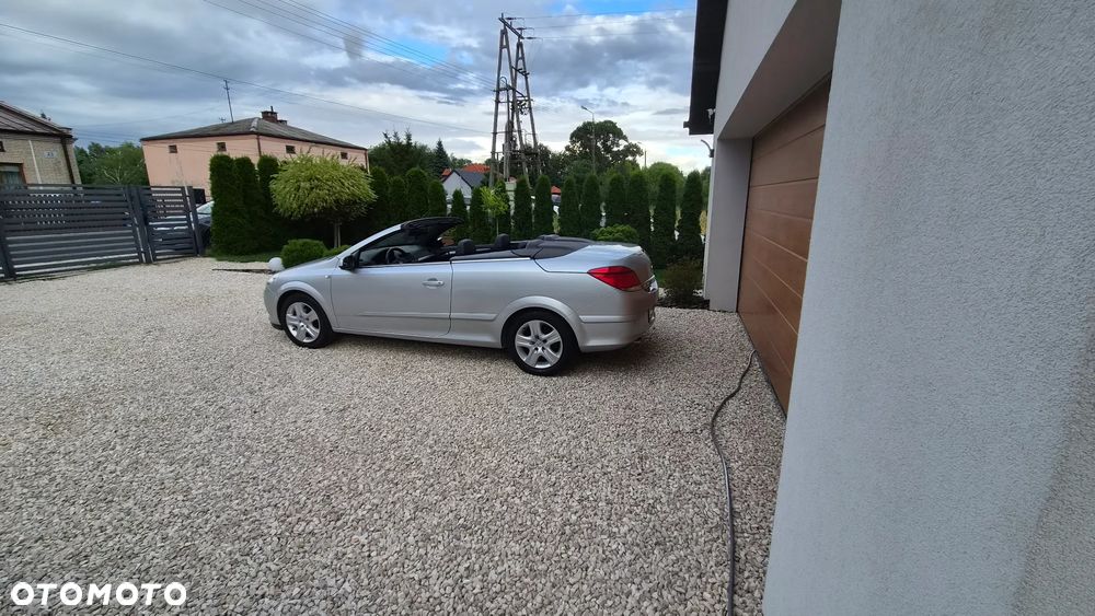 Opel Astra 1.8 Edition - 26
