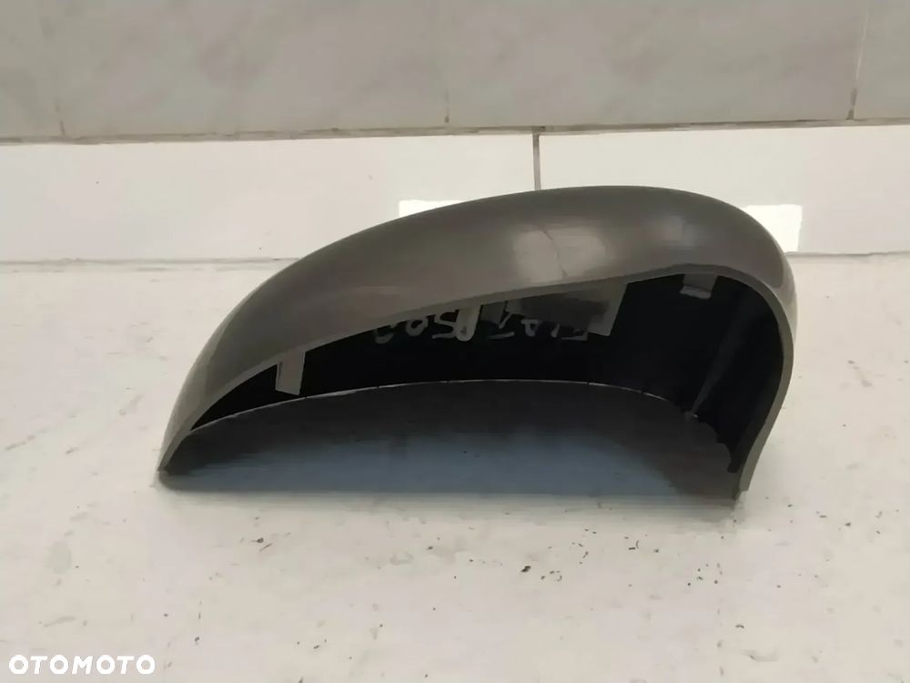 FIAT 500 OSŁONA OBUDOWA NAKŁADKA LUSTERKA PRAWA ORYGINAŁ - 24