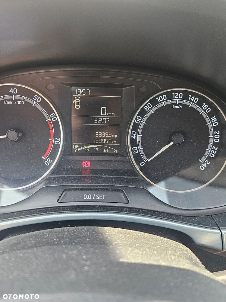 Skoda Fabia 1.0 TSI Active - 16