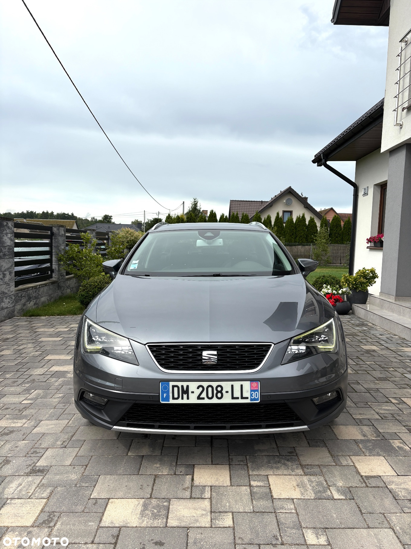 Seat Leon ST 2.0 TDI Start&Stop 4Drive DSG X-Perience - 3