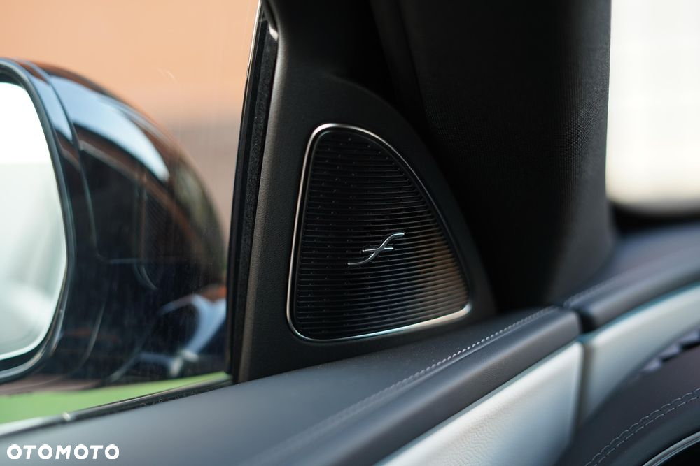Mercedes-Benz Klasa E 220 d 4-Matic AMG - 32