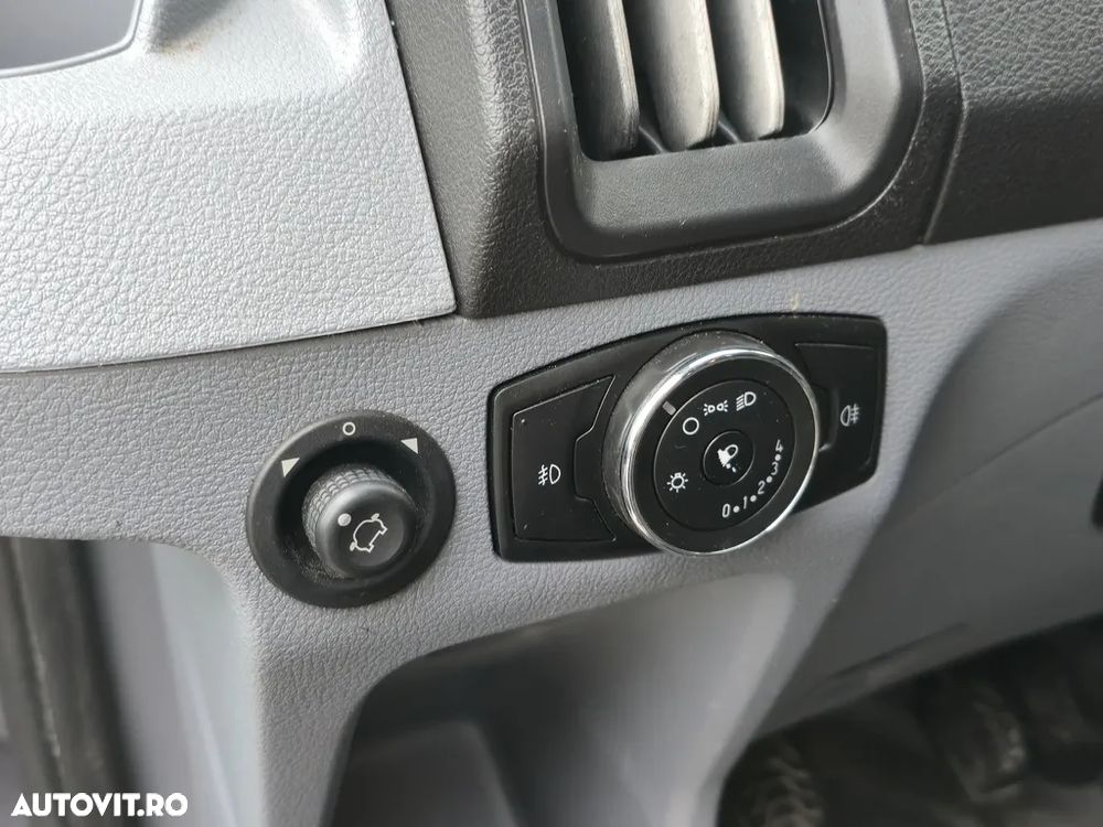 Ford Transit - 10